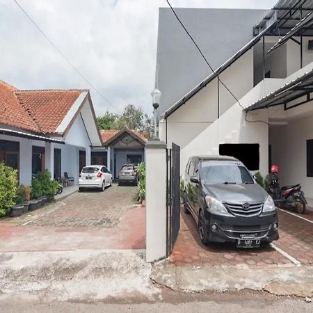 Tw Penginapan Syariah Hotel Cianjur Bagian luar foto