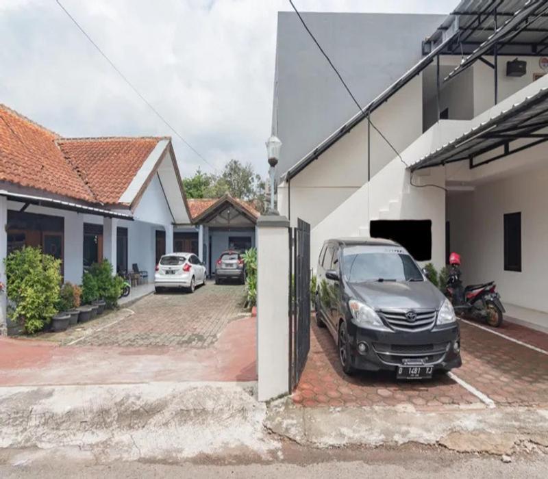 Tw Penginapan Syariah Hotel Cianjur Bagian luar foto